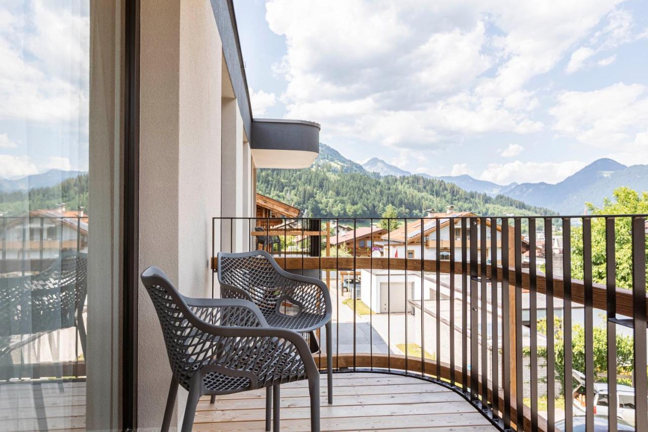 Zillertal Suites Fuegen By Alps Resorts Exteriör bild